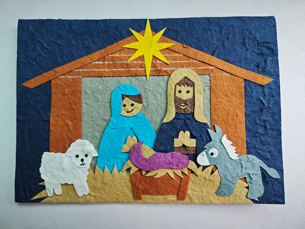 Stable with Mary & Joseph (220)