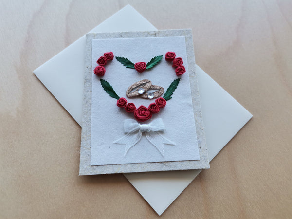Mini Card: Rings within Heart Wreath (919)
