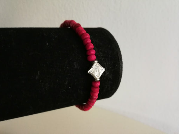 Wooden Beaded Bracelet  (Hot Pink)