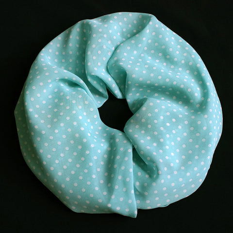 Light turquoise colored scarf with dots (9193)